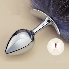 Plug anal queue de fourrure de renard noir argenté