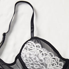 Ensemble de lingerie sexy en dentelle et maille patchwork avec jarretière