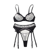 Ensemble de lingerie sexy en dentelle et maille patchwork avec jarretière