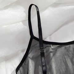 Body sexy sans entrejambe en maille transparente avec bas