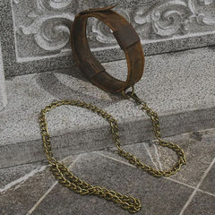 Collier en cuir vintage