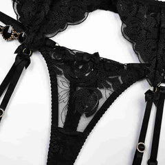 Ceinture gemme avec ensemble de lingerie brodée de roses avec jarretière