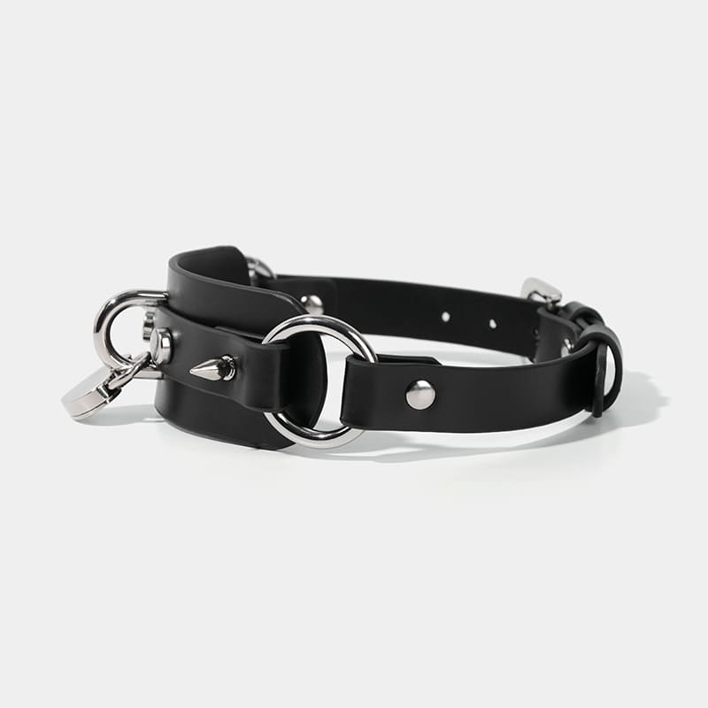 Leather Collar with Heart-Shaped Lock and Rivet