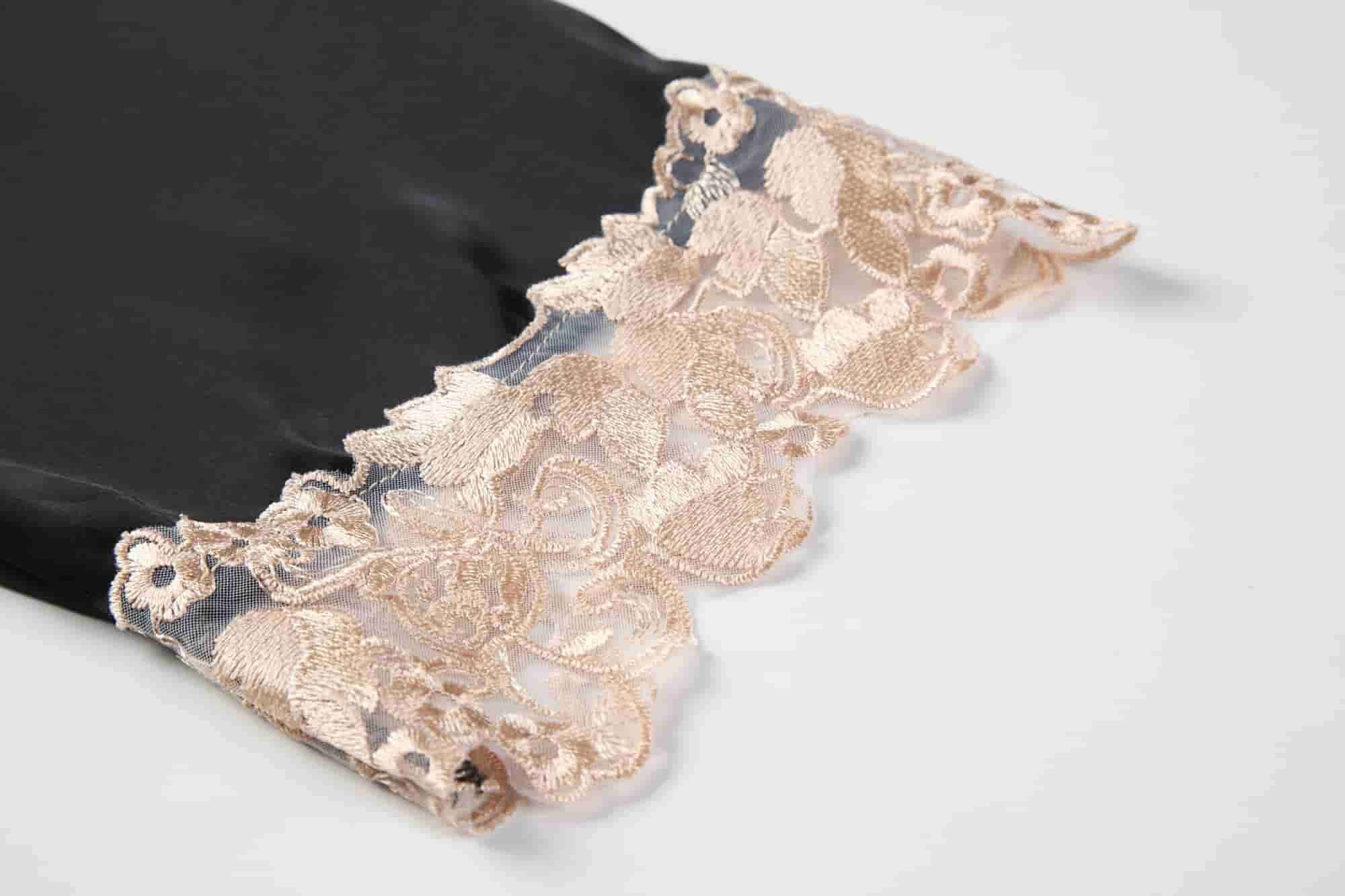 Bata de jacquard de seda