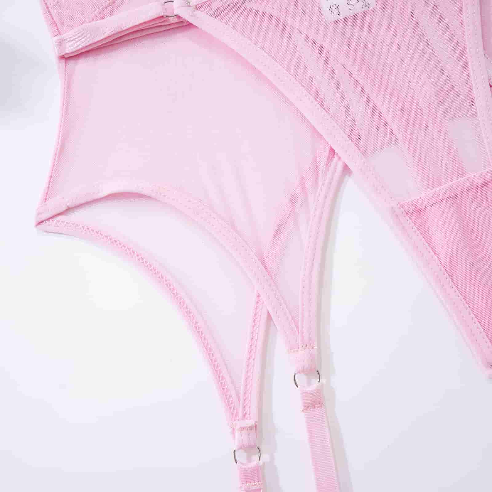 Ensemble de lingerie à bretelles avec jarretière