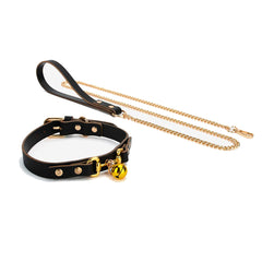 Collar de cuero con campana